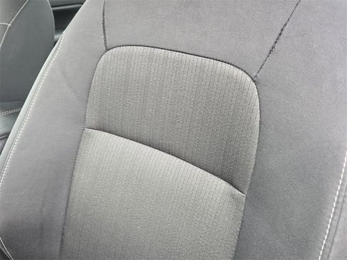 Used 2024 Nissan Altima 2.5 SV image 13