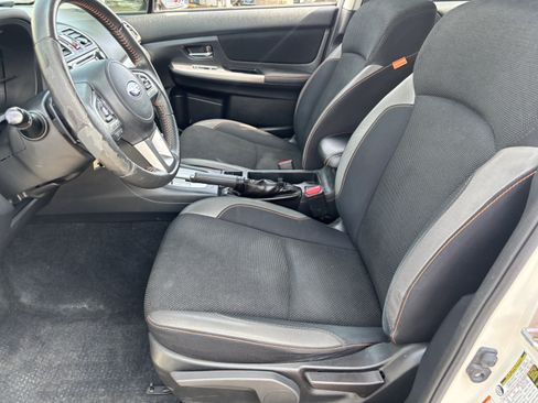 Used 2016 Subaru Crosstrek 2.0i Premium AWD/4WD image 17