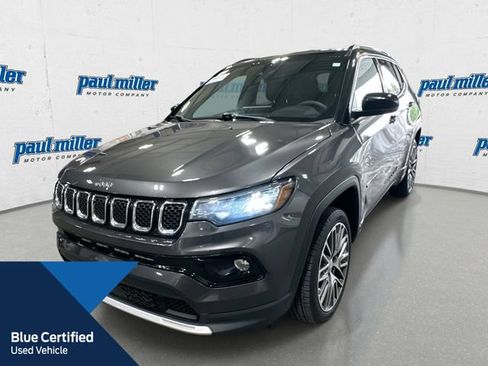 Used 2023 Jeep Compass Limited w/ Elite Group AWD/4WD image 1