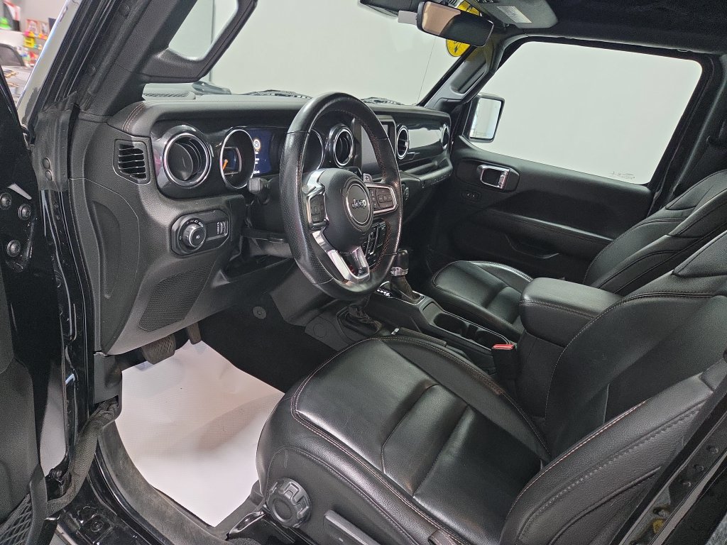 Used 2023 Jeep Wrangler Unlimited Rubicon 392 w/ Xtreme Recon 35" Tire Package AWD/4WD image 31