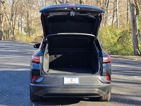 Used 2023 Volkswagen ID.4 Pro S image 55