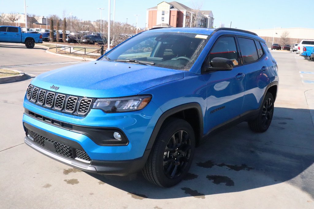 New 2026 Jeep Compass Latitude AWD/4WD image 10