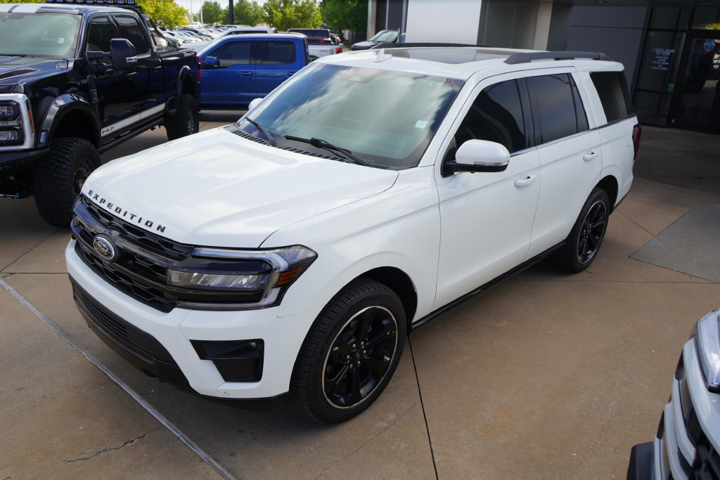 Certified 2022 Ford Expedition Limited AWD/4WD image 15