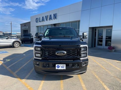 New 2026 Ford F250 XLT w/ XLT Premium Package image 2