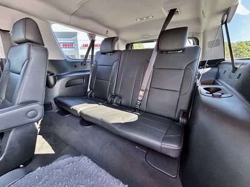 Used 2020 Chevrolet Suburban LT image 39