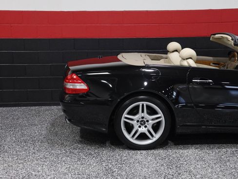 Used 2007 Mercedes-Benz SL 550 image 5