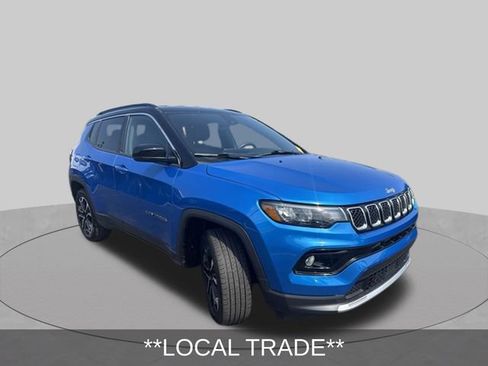 Certified 2023 Jeep Compass Limited AWD/4WD image 3