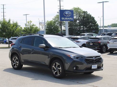 Certified 2024 Subaru Crosstrek 2.0i Premium image 3