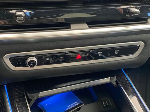 New 2026 BMW X7 M60i image 29