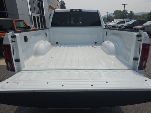 New 2025 RAM 2500 Laramie image 28