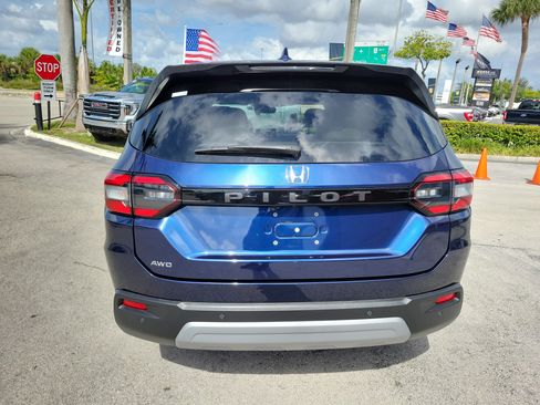 Used 2023 Honda Pilot EX-L image 6