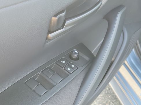 Used 2026 Toyota Corolla LE FWD image 20