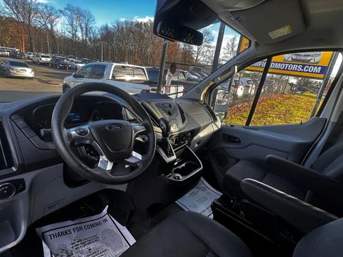 Used 2019 Ford Transit 250 130 Low Roof w/ Exterior Upgrade Package image 18