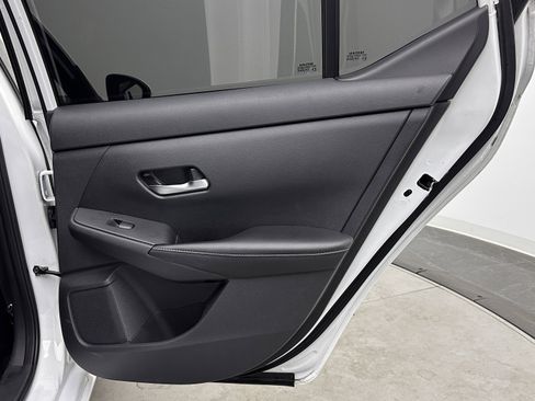 Used 2022 Nissan Sentra SV image 29