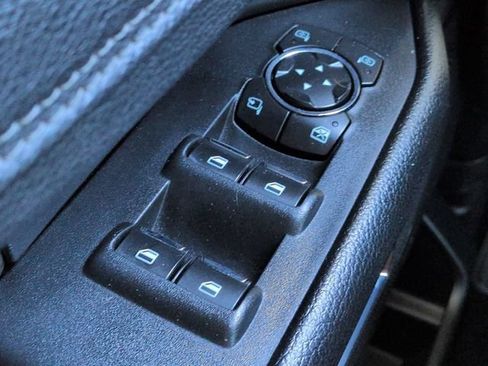 Used 2020 Ford Expedition Max Limited RWD image 24