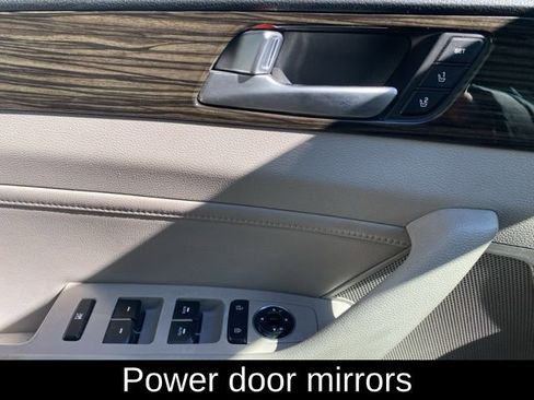 Used 2017 Hyundai Sonata Limited w/ Ultimate Package 02 image 22