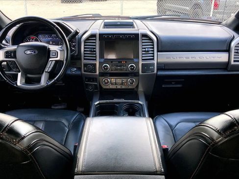 Used 2020 Ford F250 Platinum w/ FX4 Off-Road Package image 16