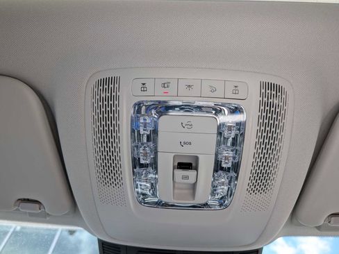 New 2026 Mercedes-Benz GLS 450 4MATIC image 29