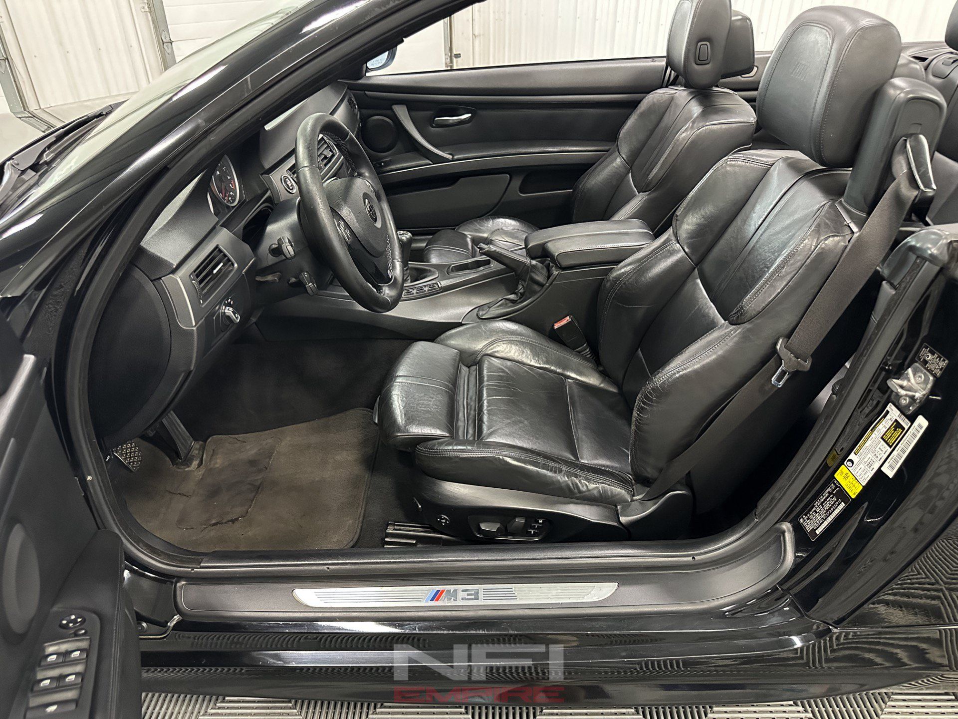 Used 2010 BMW M3 Convertible RWD image 40