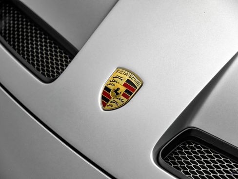 Used 2024 Porsche 911 GT3 image 32