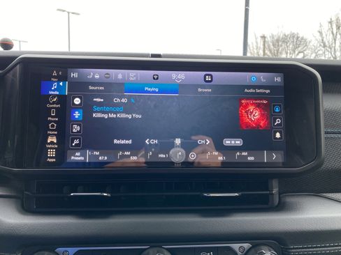 Used 2024 Jeep Wrangler Unlimited Rubicon 4xe image 27