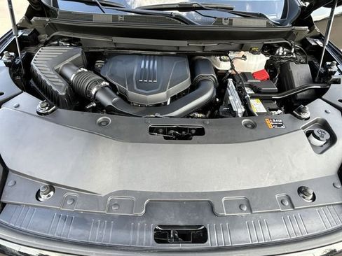 Used 2025 Buick Enclave Sport Touring FWD image 33