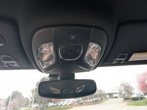 Used 2023 Jeep Compass Latitude w/ Convenience Group image 25