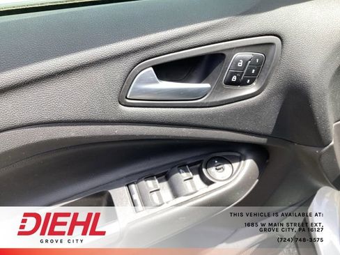 Used 2018 Ford Escape Titanium w/ Ford Safe & Smart Package AWD/4WD image 22