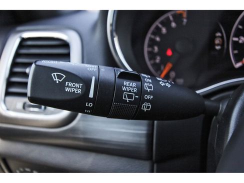 Used 2019 Jeep Grand Cherokee Laredo RWD image 20
