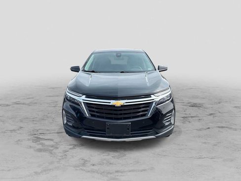 Used 2024 Chevrolet Equinox LT AWD/4WD image 3