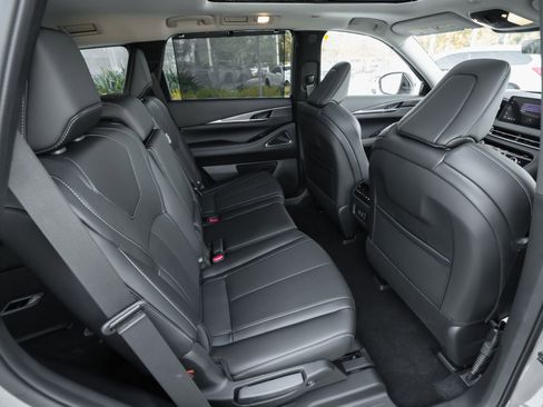 New 2026 INFINITI QX60 Luxe w/ Cargo Package image 27