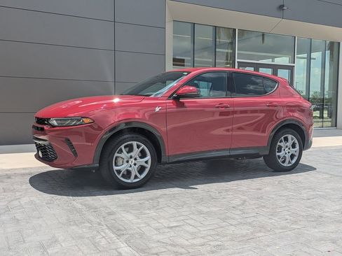 Used 2024 Dodge Hornet R/T AWD/4WD image 2