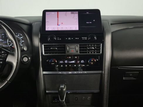 Used 2024 Nissan Armada SV RWD image 19