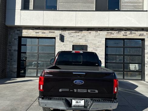 Used 2018 Ford F150 Lariat w/ Equipment Group 502A Luxury image 4