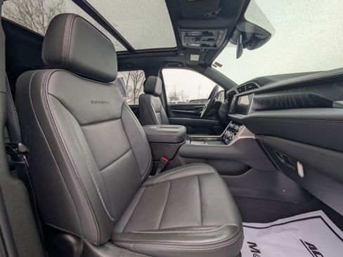 Used 2024 GMC Yukon Denali image 57