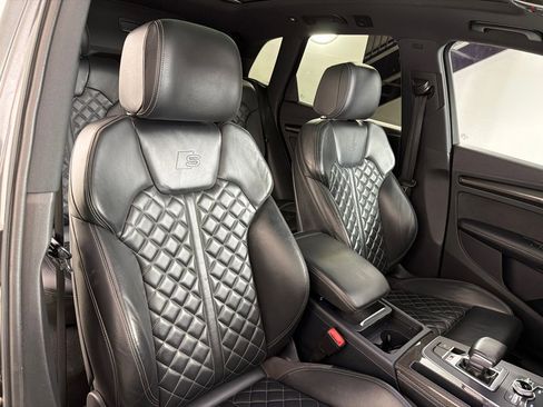 Used 2018 Audi SQ5 Premium Plus w/ Navigation Package AWD/4WD image 27