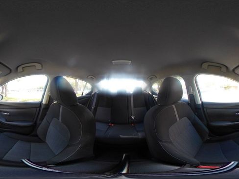 Used 2025 Nissan Sentra SV FWD image 37