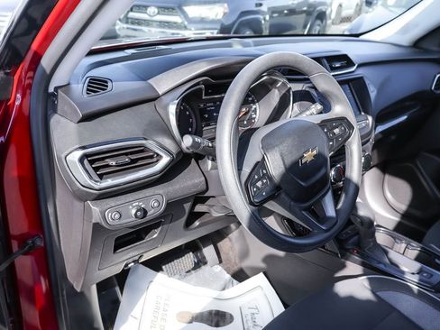 Used 2023 Chevrolet TrailBlazer LT image 17