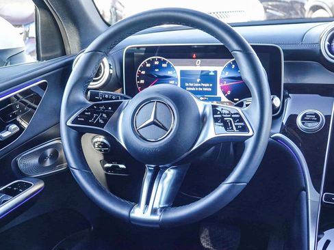 Certified 2025 Mercedes-Benz GLC 300 4MATIC image 15