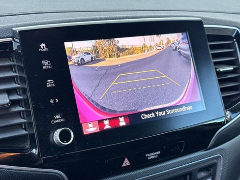 Used 2023 Honda Ridgeline Sport image 23