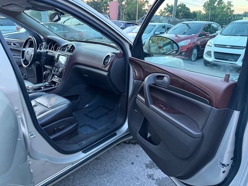 Used 2014 Buick Enclave Leather AWD/4WD image 15