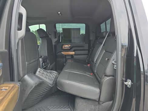 Used 2021 Chevrolet Silverado 2500 LTZ w/ Z71 Chrome Sport Edition image 18