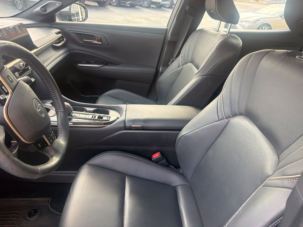 Used 2024 Toyota Crown w/ Advanced Technology Package AWD/4WD image 2