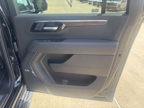 New 2026 Chevrolet Suburban LT w/ Comfort Package RWD image 49