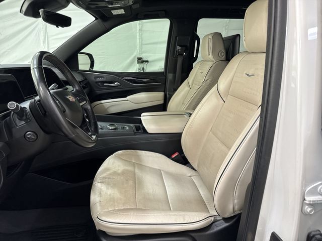 Used 2021 Cadillac Escalade Sport w/ LPO, ONYX Package AWD/4WD image 20