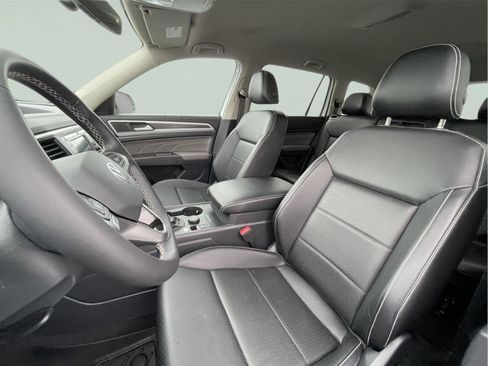 Used 2023 Volkswagen Atlas SE image 15