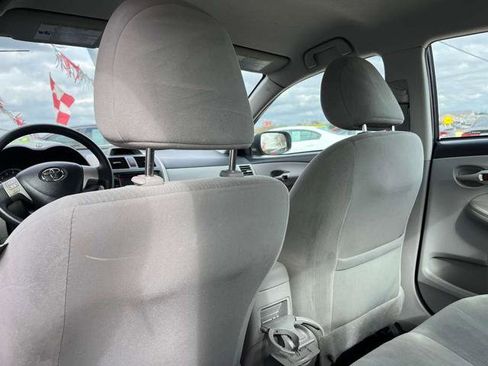 Used 2013 Toyota Corolla LE Special Edition image 14