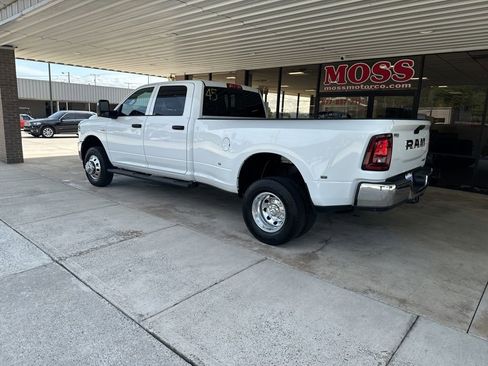 Used 2026 RAM 3500 Tradesman AWD/4WD image 6