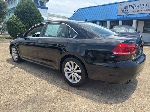 Used 2014 Volkswagen Passat 1.8T SE image 7
