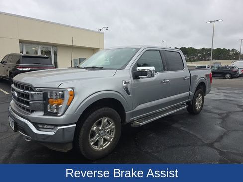 Used 2023 Ford F150 Lariat w/ Trailer Tow Package image 4